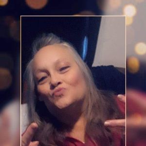 Meet your Posher, Carla